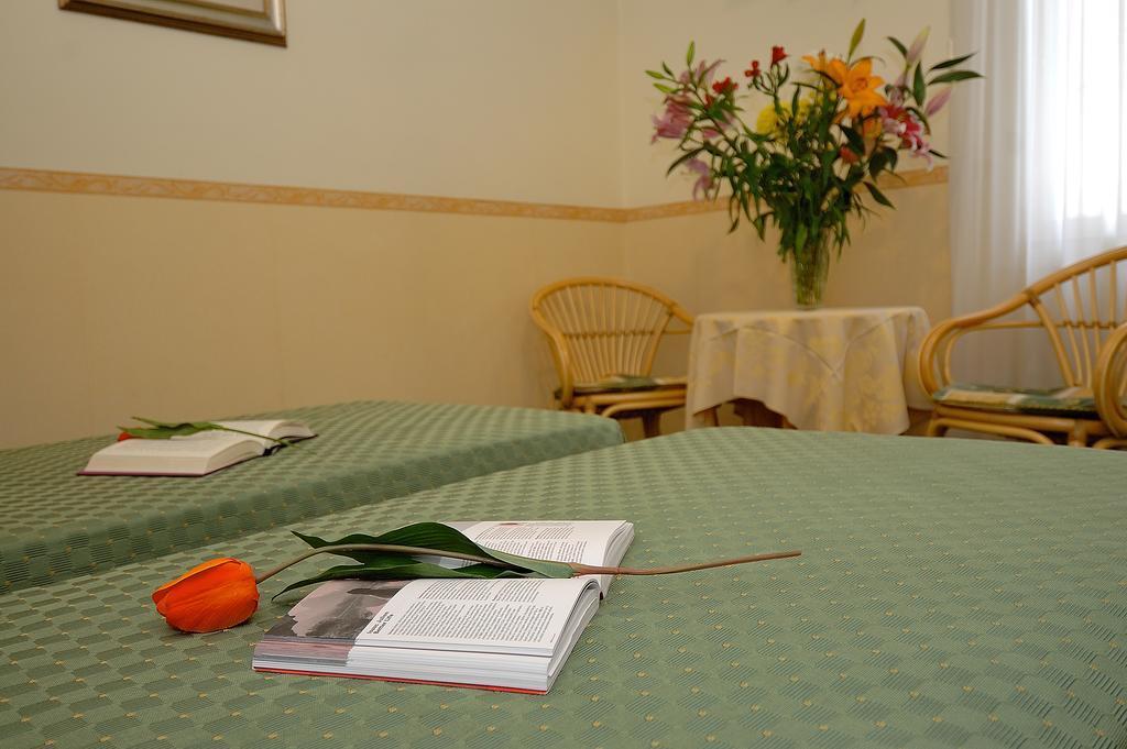 Villa Angelica Λίντο της Βενετίας Εξωτερικό φωτογραφία